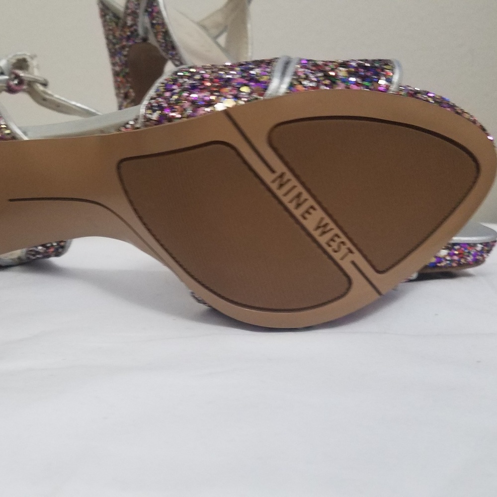 NINE WEST HOTLIST PLATFORM - Picture 3 of 5